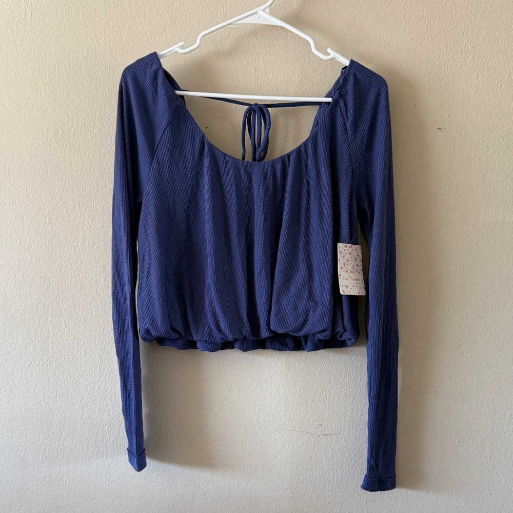 Free People Blue Waffle Knit Crop Top Bubble Hem Tie Back Scoop Neck NWT size XS